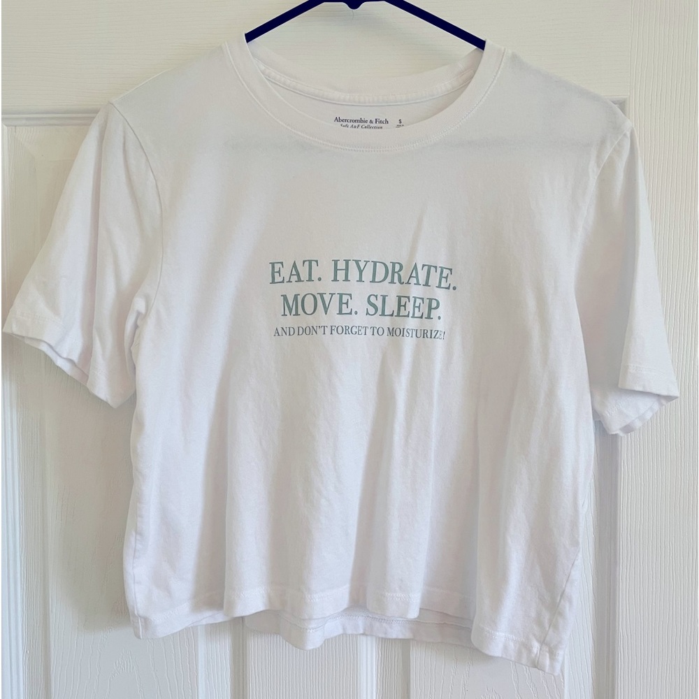 Abercrombie & Fitch Crop T-shirt